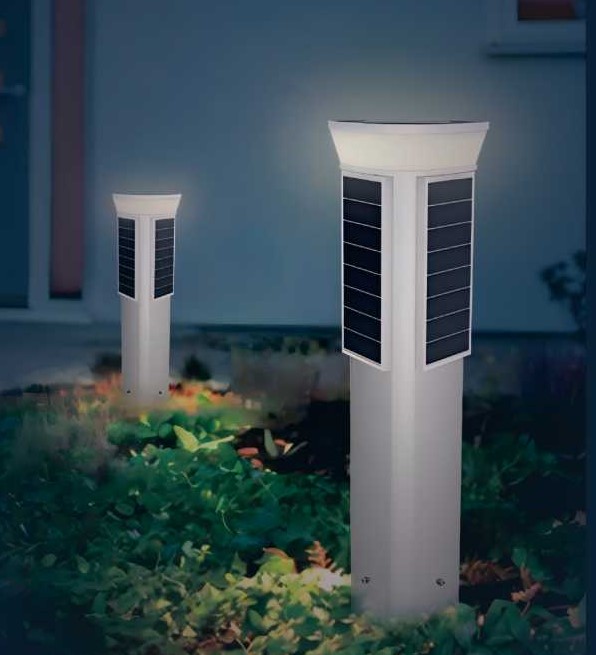 SOLAR BOLLARD
